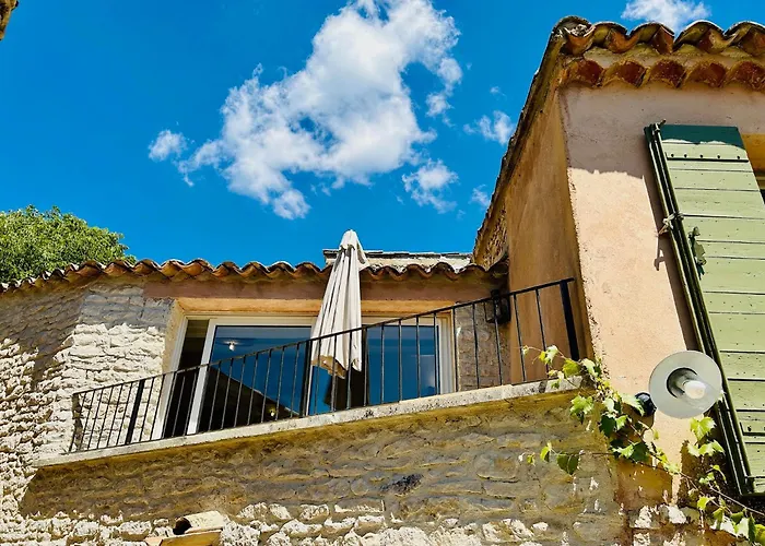 Maison Joucas