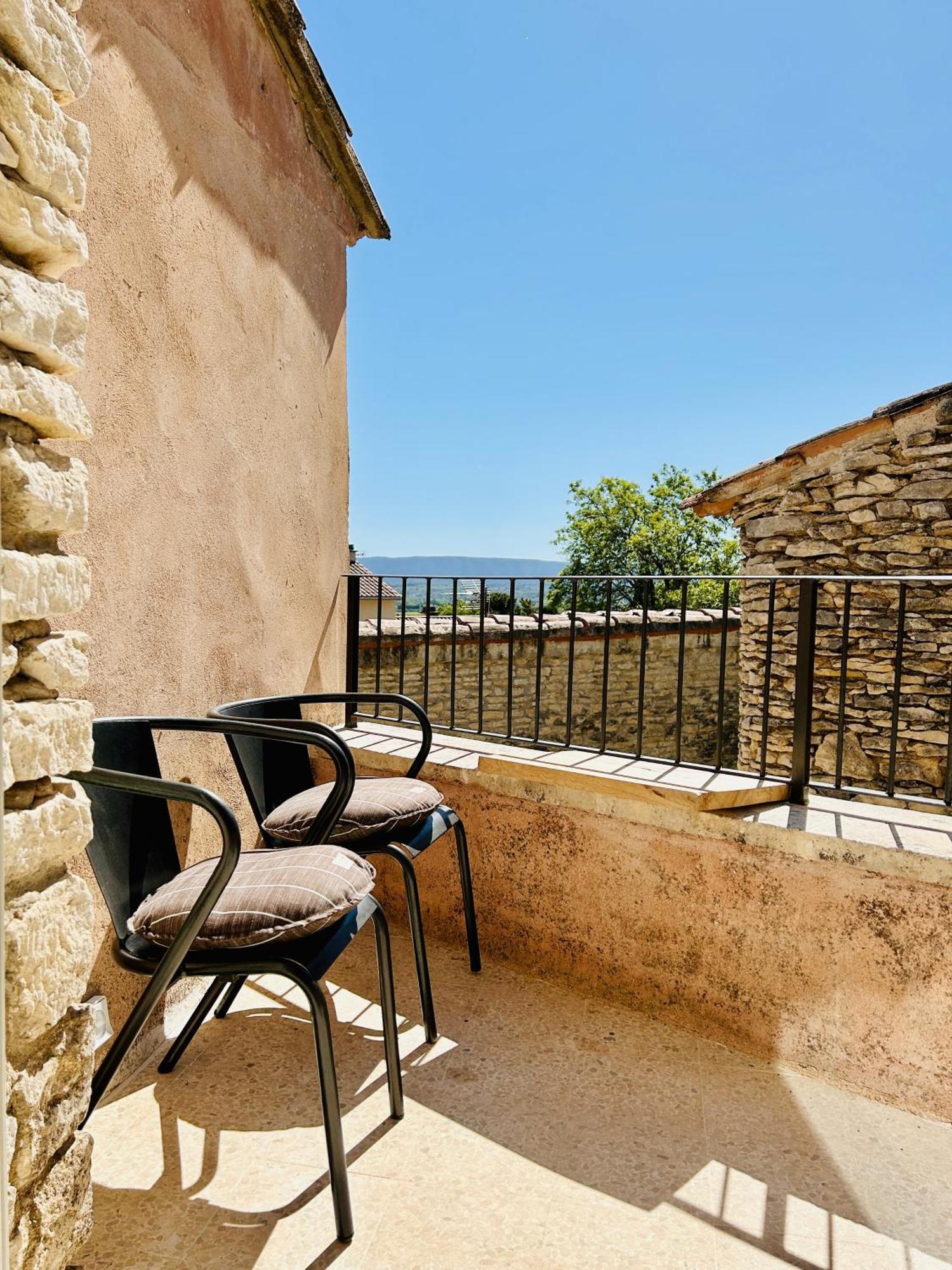 Maison *